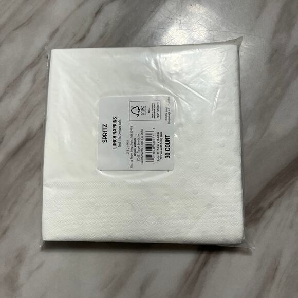 30ct Disposable Lunch Napkins with Foil Gold - Spritz - Picture 3 of 3